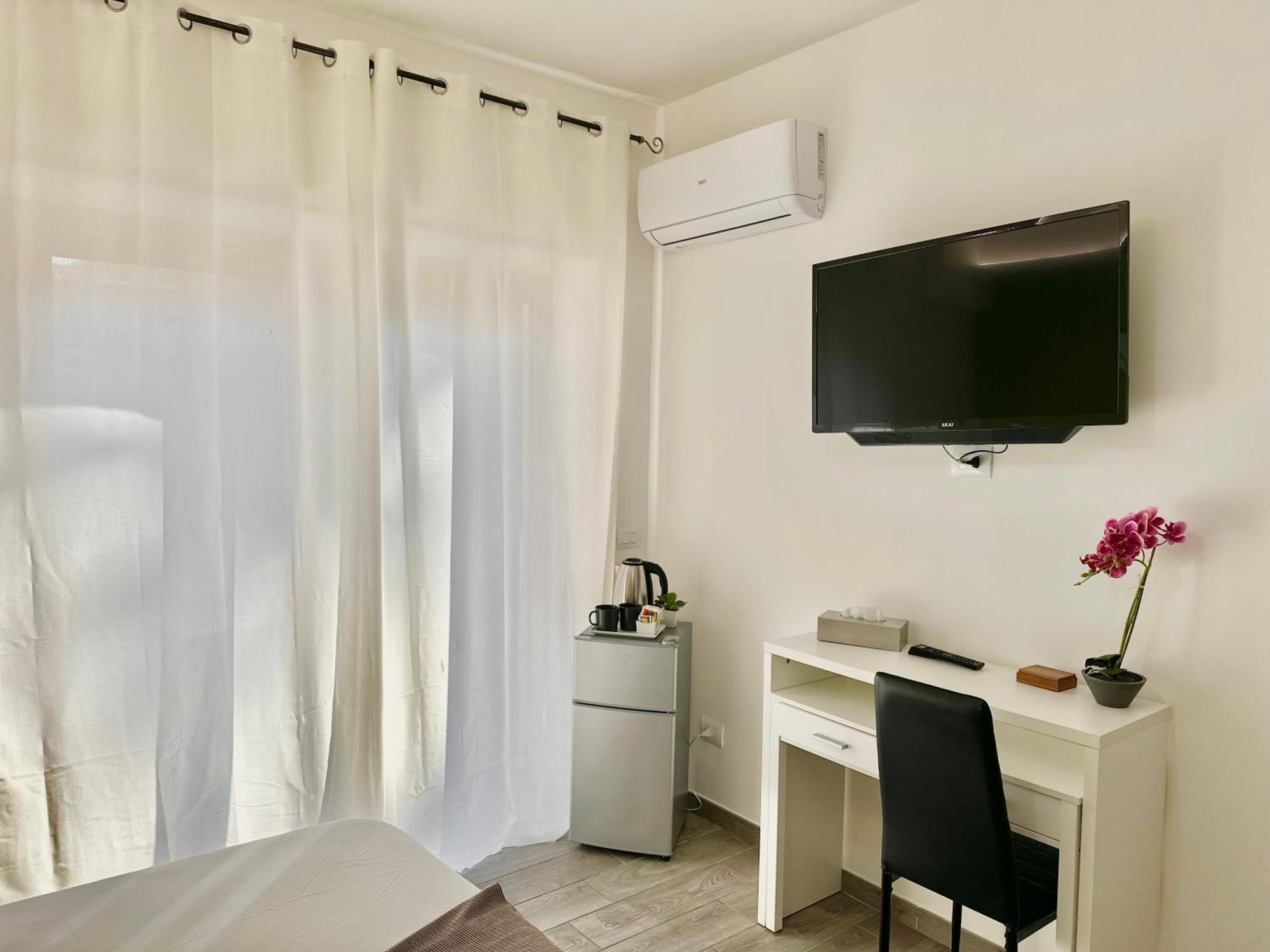 Room Center Sorrento Baby Экстерьер фото